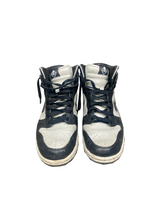 Load image into Gallery viewer, Nike x Mastermind Dunks Size 10
